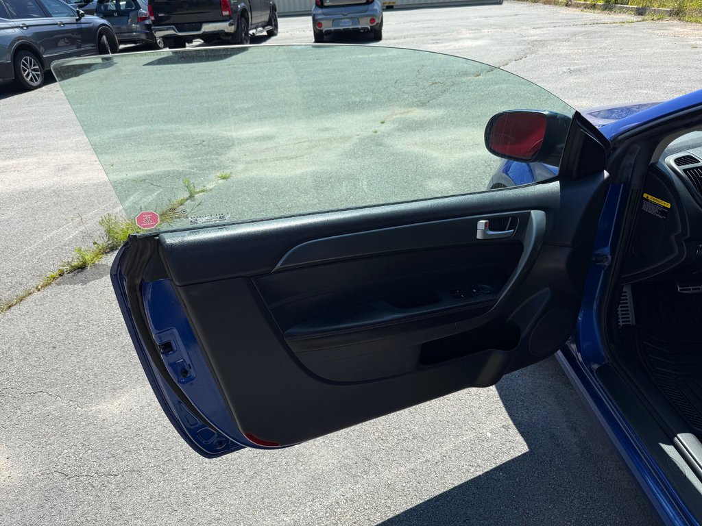 2012 Kia Forte Koup SX | Leather | SunRoof | Cam l USB | Bluetooth in Hebbville, Nova Scotia - 24 - w1024h768px