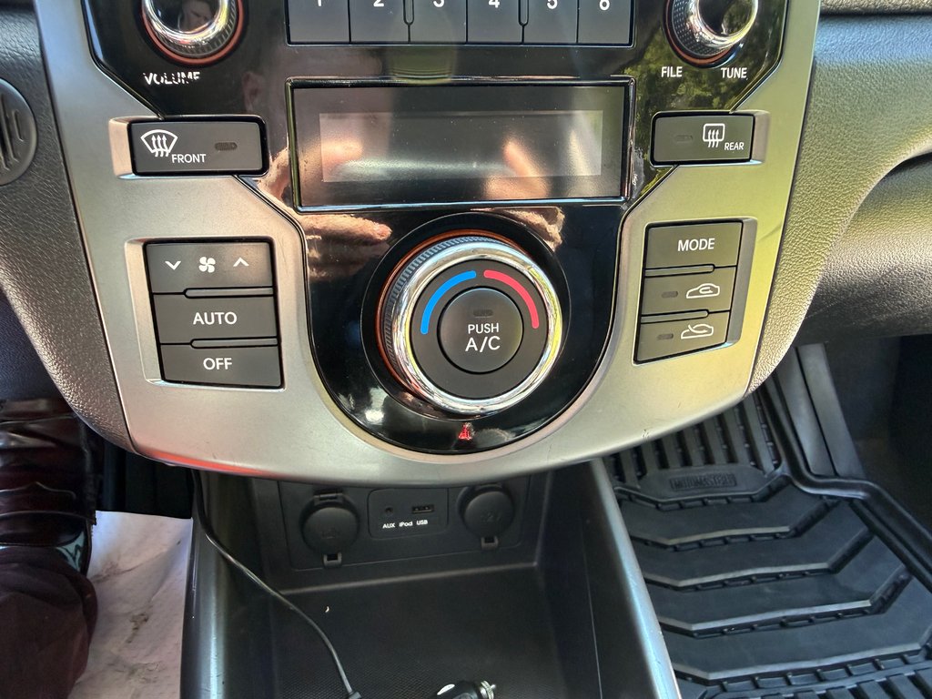 2012 Kia Forte Koup SX | Leather | SunRoof | Cam l USB | Bluetooth in Hebbville, Nova Scotia - 37 - w1024h768px