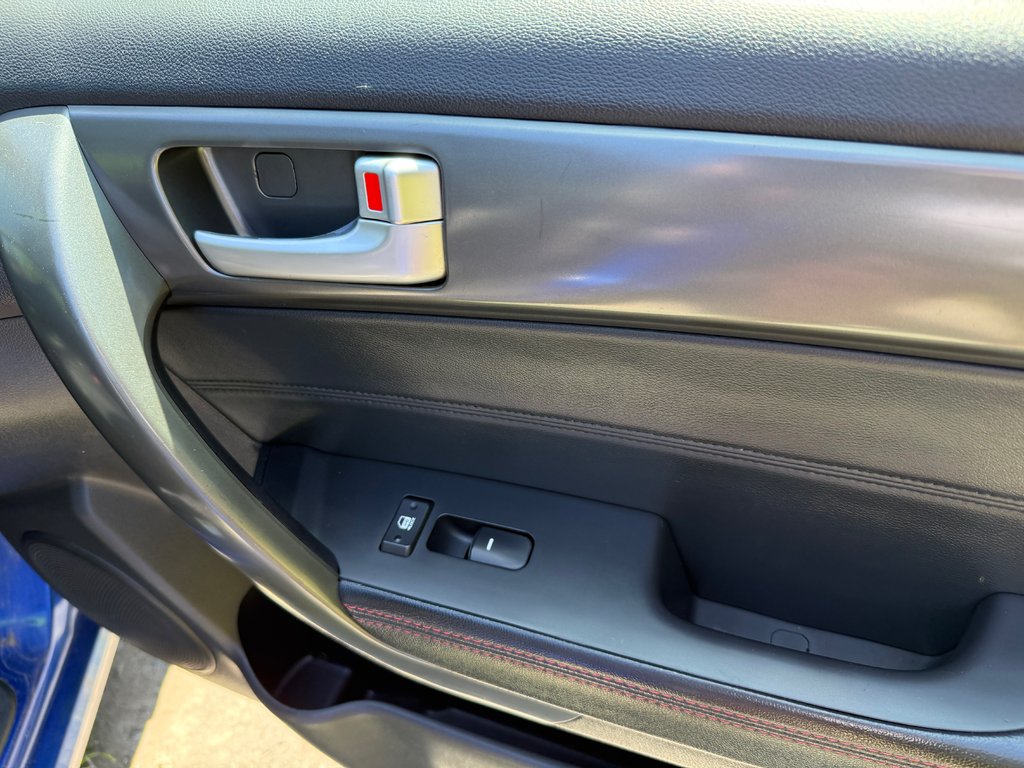2012 Kia Forte Koup SX | Leather | SunRoof | Cam l USB | Bluetooth in Hebbville, Nova Scotia - 48 - w1024h768px