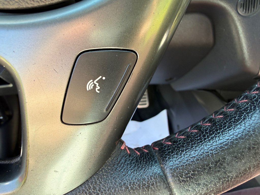 2012 Kia Forte Koup SX | Leather | SunRoof | Cam l USB | Bluetooth in Hebbville, Nova Scotia - 32 - w1024h768px