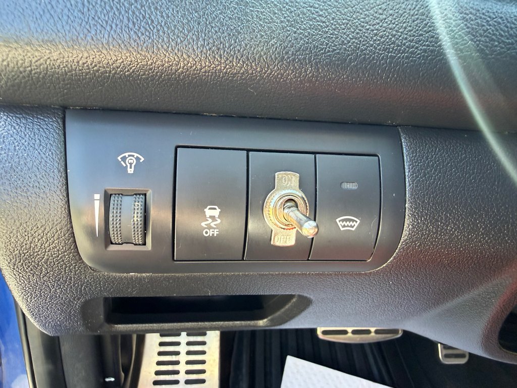 2012 Kia Forte Koup SX | Leather | SunRoof | Cam l USB | Bluetooth in Hebbville, Nova Scotia - 26 - w1024h768px
