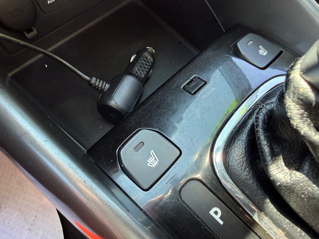 2012 Kia Forte Koup SX | Leather | SunRoof | Cam l USB | Bluetooth in Hebbville, Nova Scotia - 39 - w1024h768px