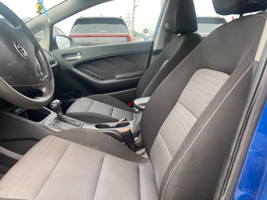 2014 Kia Forte LX+ in Hebbville, Nova Scotia - 5 - w1024h768px