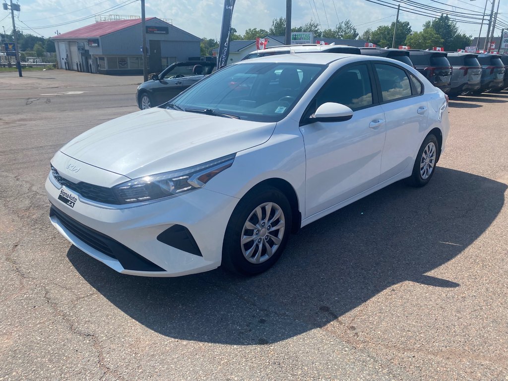 2023 Kia Forte LX | Cam | USB | HtdSeats | Warranty to 2028 in Amherst, Nova Scotia - 6 - w1024h768px