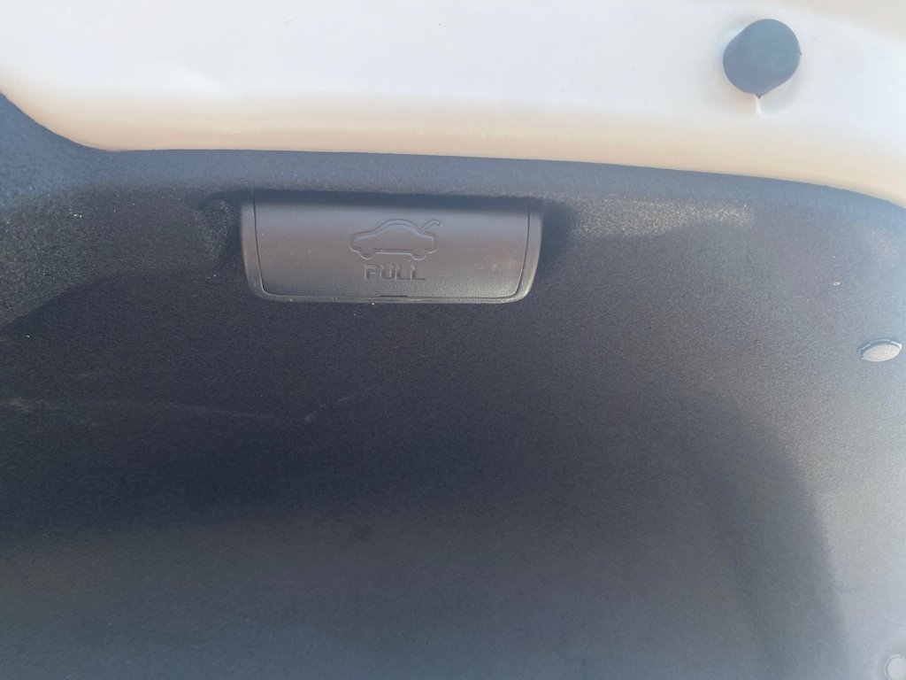 2023 Kia Forte LX | Cam | USB | HtdSeats | Warranty to 2028 in Amherst, Nova Scotia - 52 - w1024h768px