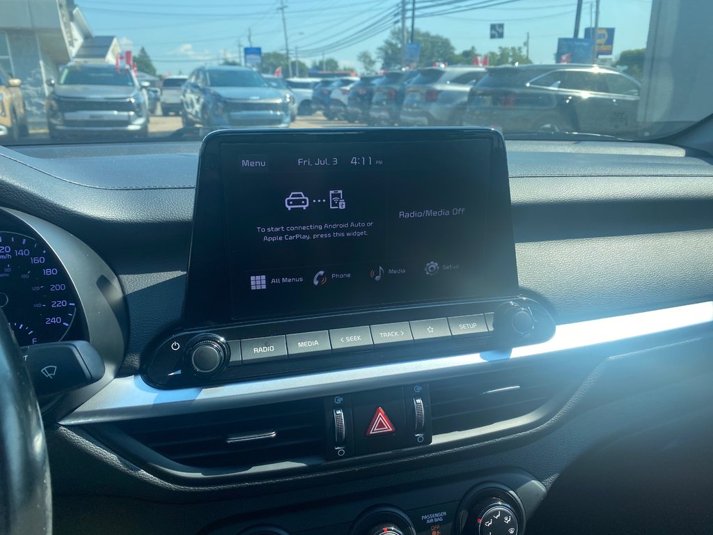 2023 Kia Forte LX | Cam | USB | HtdSeats | Warranty to 2028 in Amherst, Nova Scotia - 40 - w1024h768px