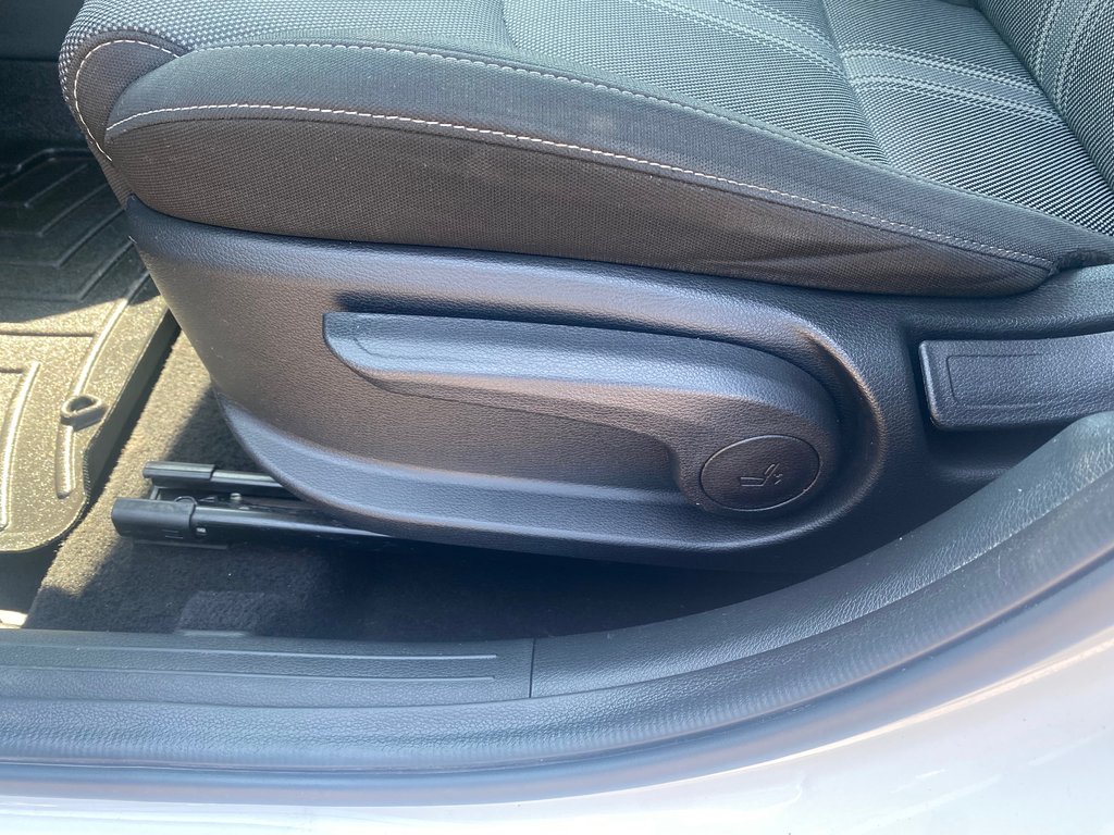 2023 Kia Forte LX | Cam | USB | HtdSeats | Warranty to 2028 in Amherst, Nova Scotia - 33 - w1024h768px