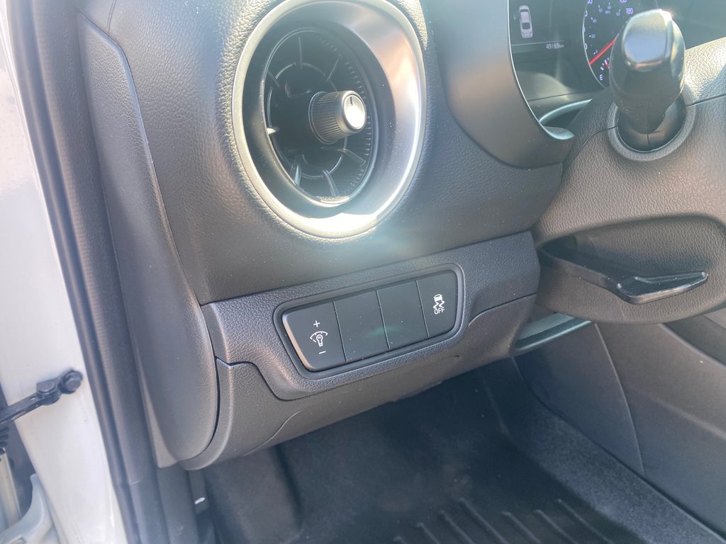 2023 Kia Forte LX | Cam | USB | HtdSeats | Warranty to 2028 in Amherst, Nova Scotia - 34 - w1024h768px