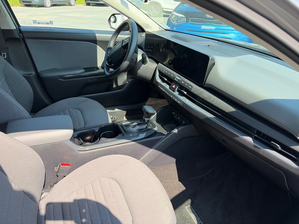 Kia K4 EX | Cam | USB | HtdWheel | Warranty to 2031 2025 à Amherst, Nouvelle-Écosse - 43 - w1024h768px