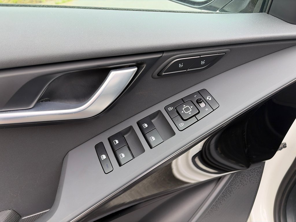 2025 Kia NIRO SX | HEV | Leather | Nav | Roof | Warranty to 2033 in Amherst, Nova Scotia - 30 - w1024h768px