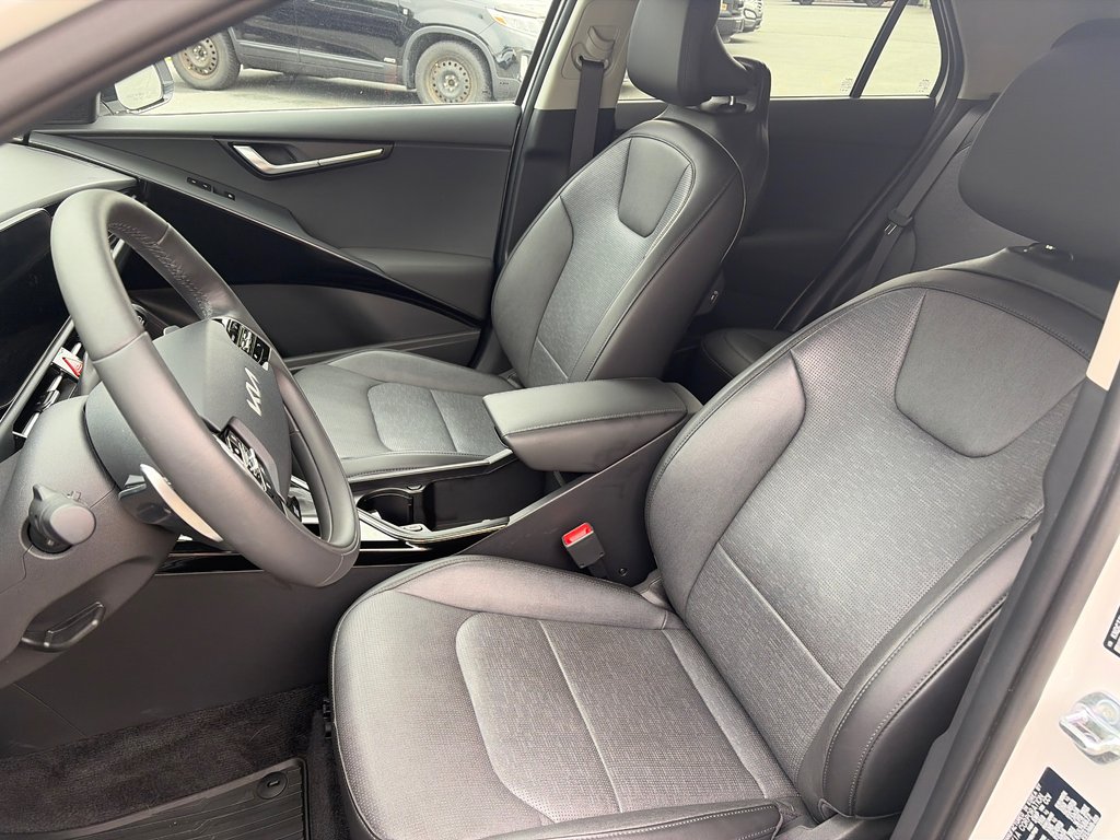 2025 Kia NIRO SX | HEV | Leather | Nav | Roof | Warranty to 2033 in Amherst, Nova Scotia - 18 - w1024h768px