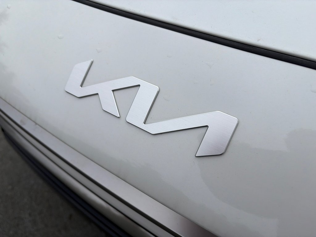 2025 Kia NIRO SX | HEV | Leather | Nav | Roof | Warranty to 2033 in Amherst, Nova Scotia - 11 - w1024h768px