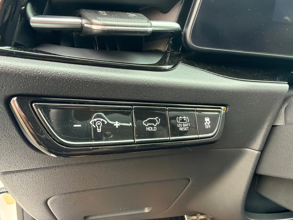 2025 Kia NIRO SX | HEV | Leather | Nav | Roof | Warranty to 2033 in Amherst, Nova Scotia - 31 - w1024h768px
