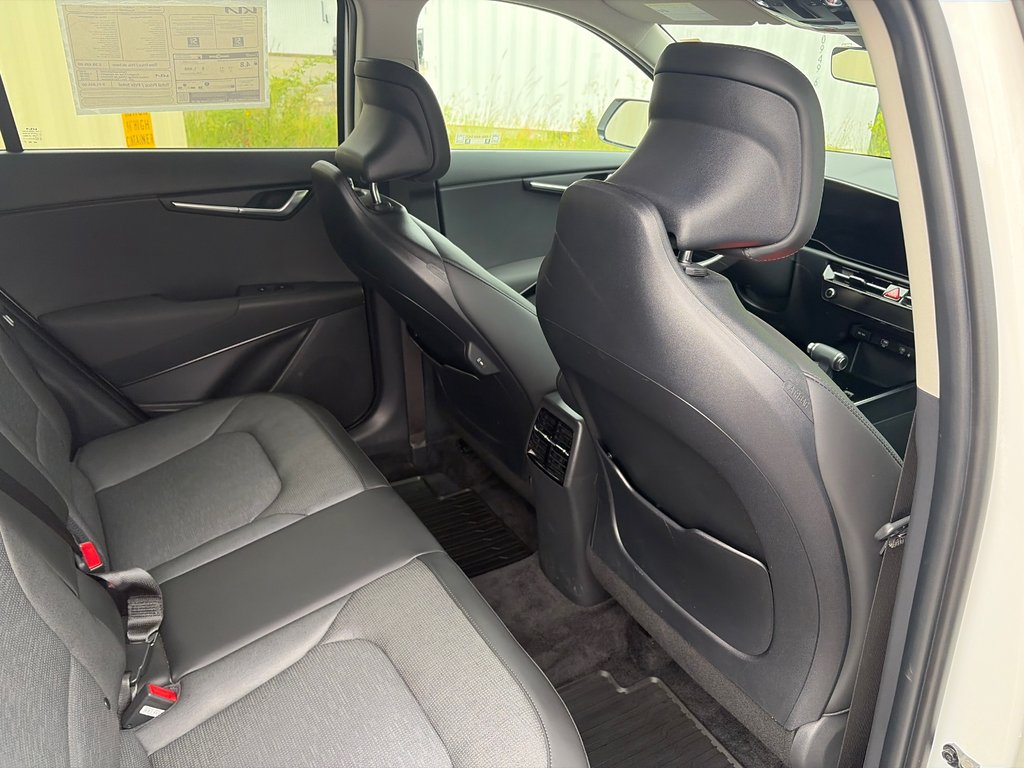 2025 Kia NIRO SX | HEV | Leather | Nav | Roof | Warranty to 2033 in Amherst, Nova Scotia - 22 - w1024h768px