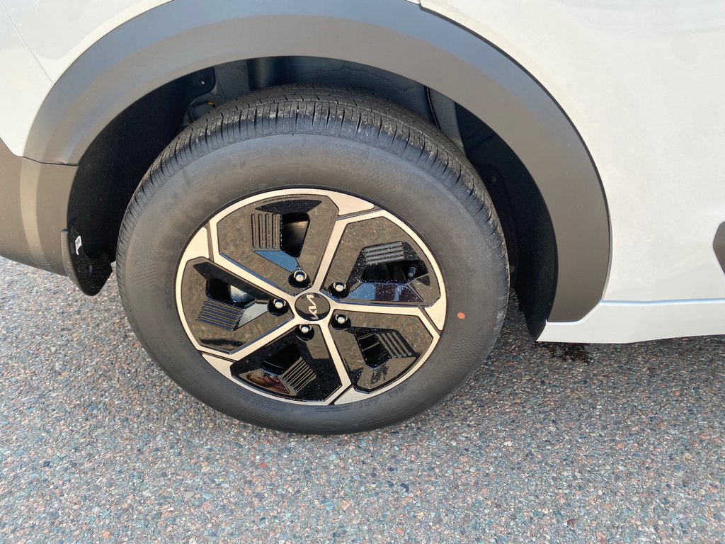 Kia Niro LX | HEV | Cam | USB | HtdSeats | Warranty to 2034 2026 à Amherst, Nouvelle-Écosse - 24 - w1024h768px