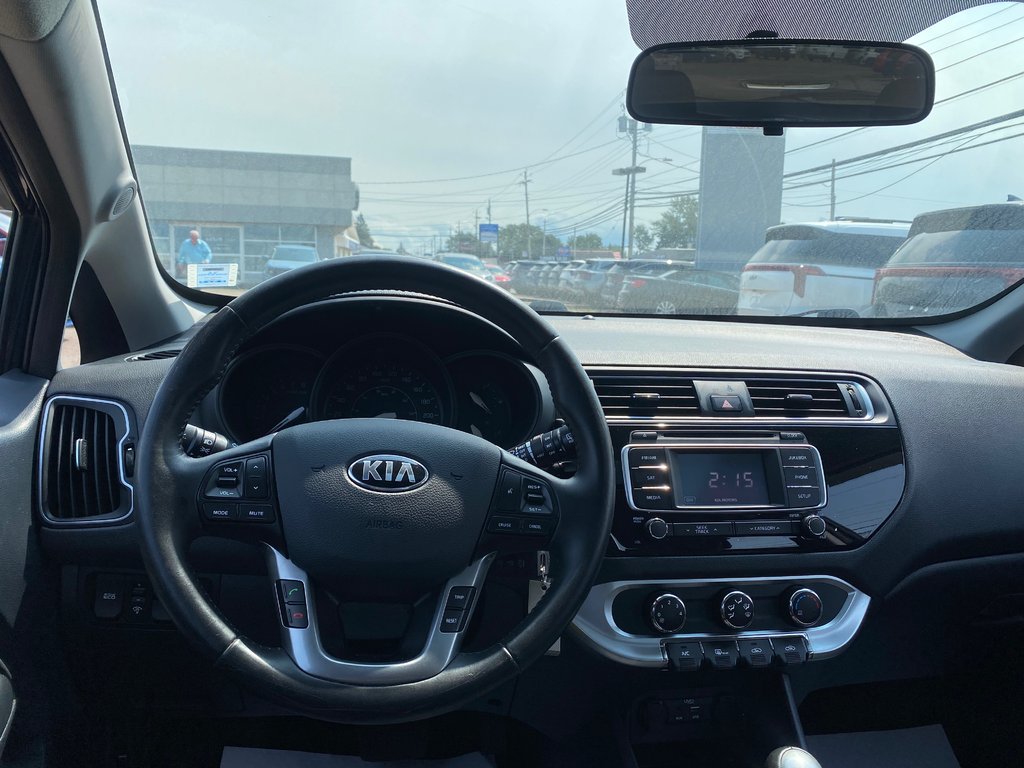 2017 Kia RIO EX | 6-Spd | SunRoof | Cam | USB | Bluetooth | XM in Amherst, Nova Scotia - 21 - w1024h768px