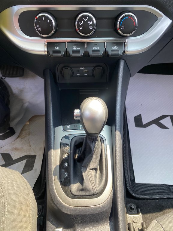 2017 Kia RIO EX | 6-Spd | SunRoof | Cam | USB | Bluetooth | XM in Amherst, Nova Scotia - 13 - w1024h768px