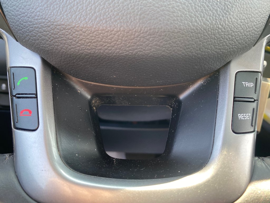 2017 Kia RIO EX | 6-Spd | SunRoof | Cam | USB | Bluetooth | XM in Amherst, Nova Scotia - 32 - w1024h768px