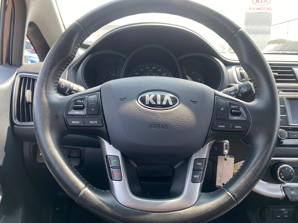 2017 Kia RIO EX | 6-Spd | SunRoof | Cam | USB | Bluetooth | XM in Amherst, Nova Scotia - 11 - w1024h768px