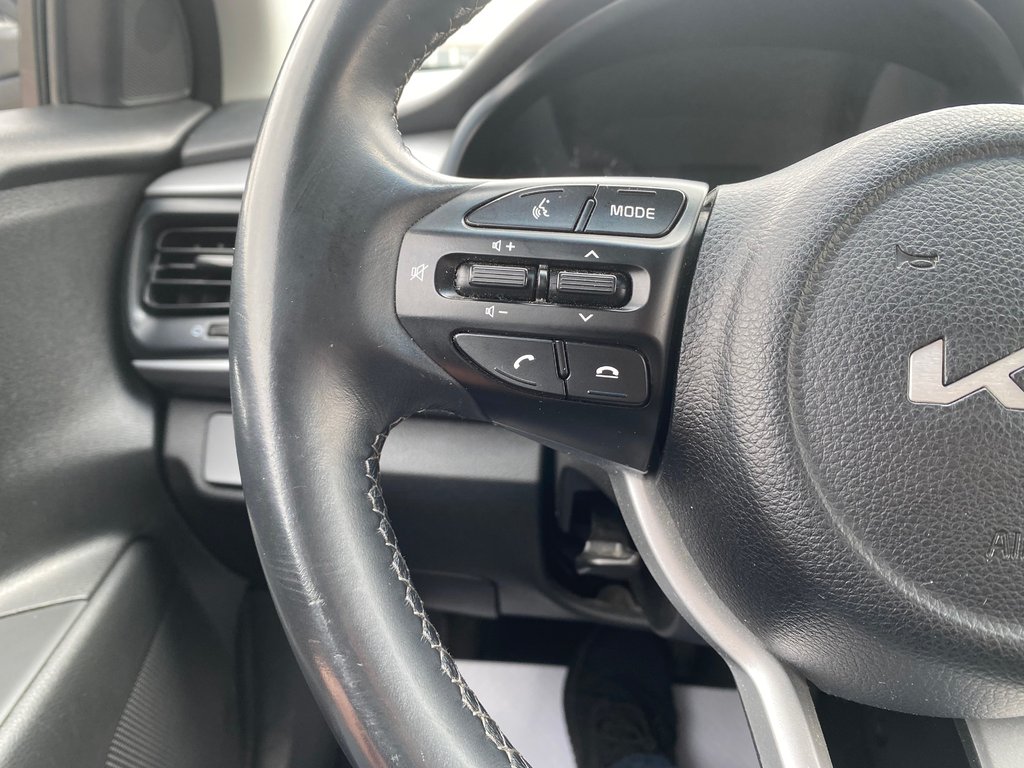 Kia Rondo EX | USB | HtdSeats | Bluetooth | Keyless | Cruise 2011 à Amherst, Nouvelle-Écosse - 36 - w1024h768px