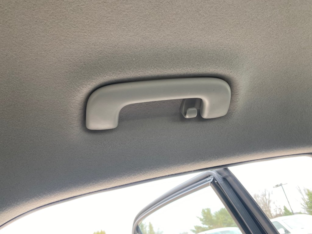 Kia Rondo EX | USB | HtdSeats | Bluetooth | Keyless | Cruise 2011 à Amherst, Nouvelle-Écosse - 25 - w1024h768px