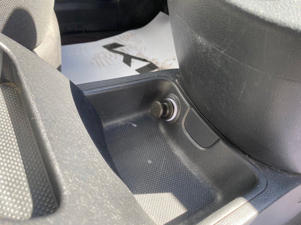 Kia Rondo EX | USB | HtdSeats | Bluetooth | Keyless | Cruise 2011 à Amherst, Nouvelle-Écosse - 106 - w1024h768px