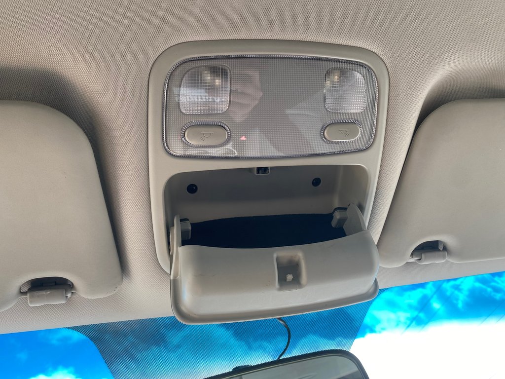 Kia Rondo EX | USB | HtdSeats | Bluetooth | Keyless | Cruise 2011 à Amherst, Nouvelle-Écosse - 83 - w1024h768px
