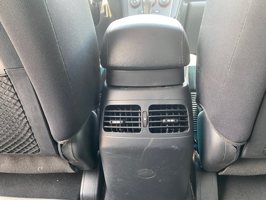 Kia Rondo EX | USB | HtdSeats | Bluetooth | Keyless | Cruise 2011 à Amherst, Nouvelle-Écosse - 90 - w1024h768px
