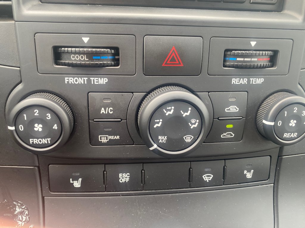 2012 Kia SEDONA LX | 7-Pass | USB | Bluetooth | Keyless | Cruise in Amherst, Nova Scotia - 13 - w1024h768px