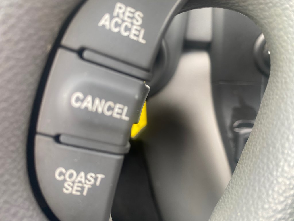 2012 Kia SEDONA LX | 7-Pass | USB | Bluetooth | Keyless | Cruise in Amherst, Nova Scotia - 17 - w1024h768px