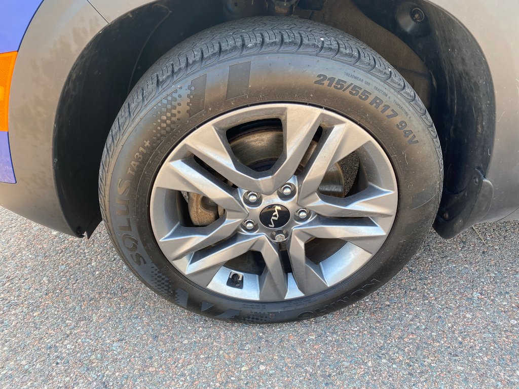 2022 Kia Seltos LX | Cam | USB | HtdSeats | Warranty to 2026 in Amherst, Nova Scotia - 14 - w1024h768px