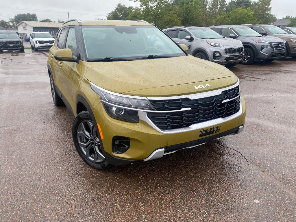 Kia SELTOS LX | Cam | USB | HtdSeats | Bluetooth | Keyless 2024 à Amherst, Nouvelle-Écosse - 2 - w1024h768px