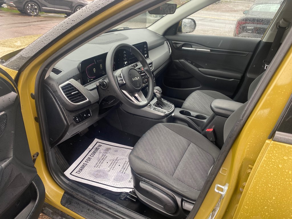 Kia SELTOS LX | Cam | USB | HtdSeats | Bluetooth | Keyless 2024 à Amherst, Nouvelle-Écosse - 26 - w1024h768px