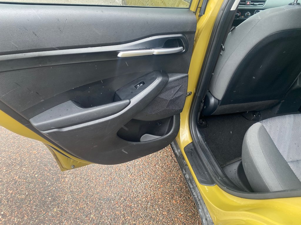 Kia SELTOS LX | Cam | USB | HtdSeats | Bluetooth | Keyless 2024 à Amherst, Nouvelle-Écosse - 44 - w1024h768px