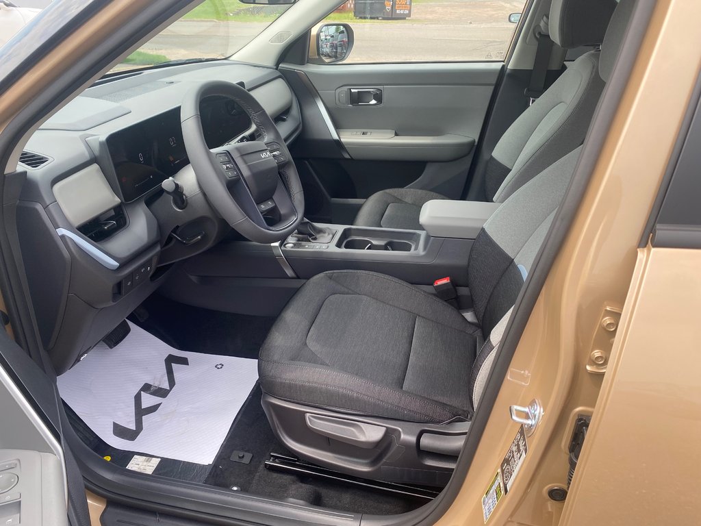 2027 Kia Seltos LX | Cam | USB | HtdSeats | Warranty to 2031 in Hebbville, Nova Scotia - 30 - w1024h768px