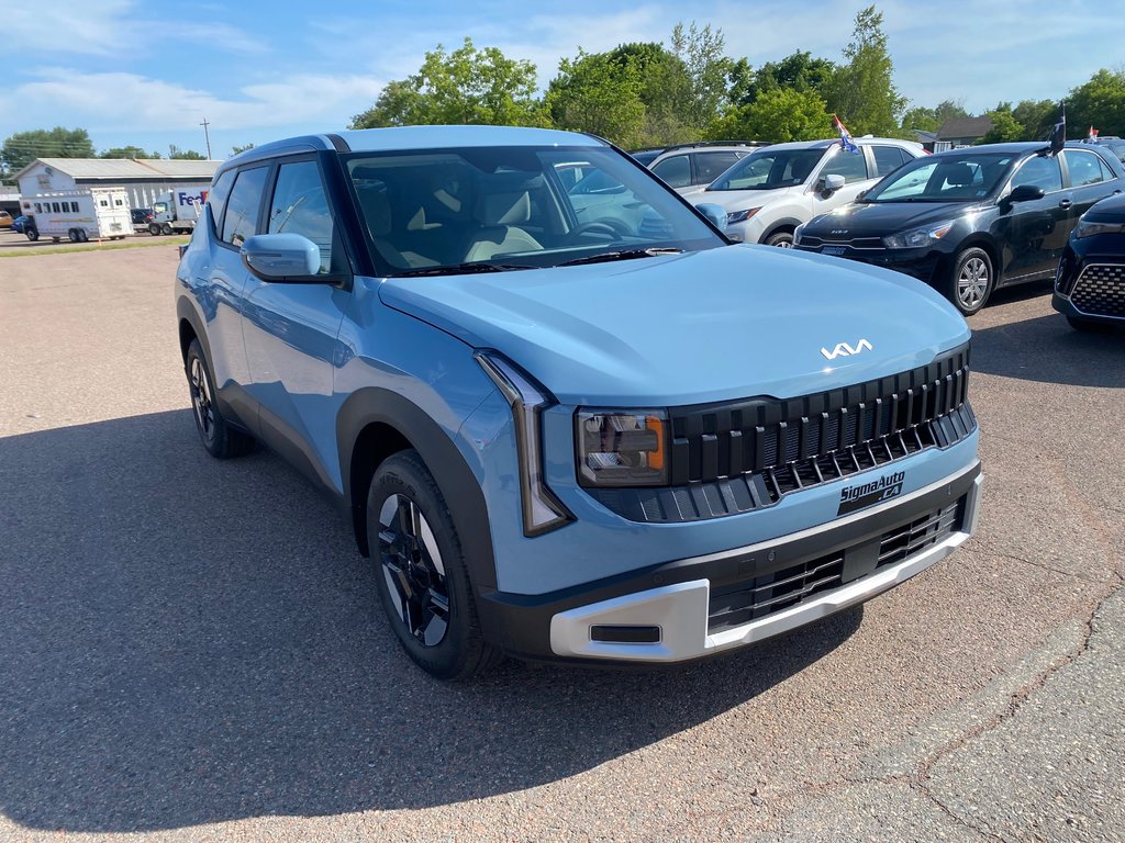 2027 Kia Seltos LX in Amherst, Nova Scotia - 15 - w1024h768px