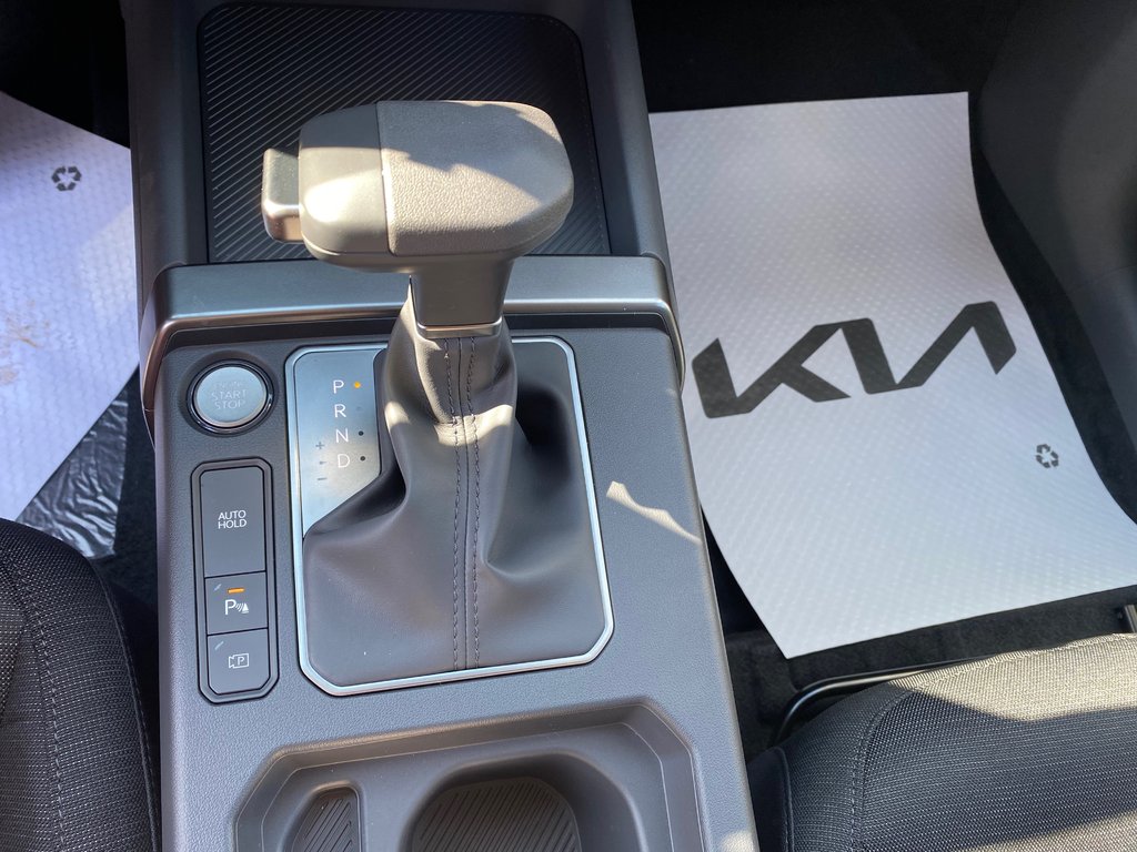 2027 Kia Seltos LX in Amherst, Nova Scotia - 46 - w1024h768px