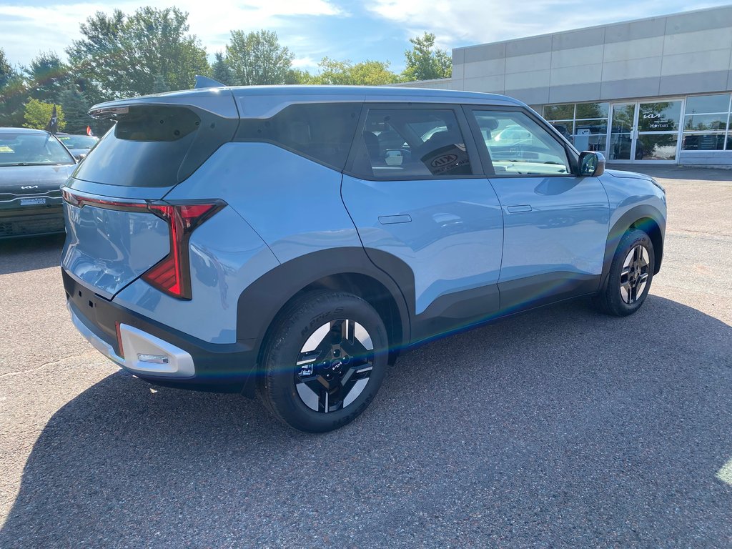 2027 Kia Seltos LX in Amherst, Nova Scotia - 12 - w1024h768px