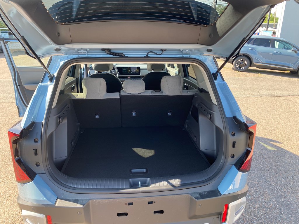 2027 Kia Seltos LX in Amherst, Nova Scotia - 52 - w1024h768px