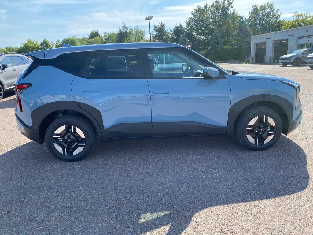 2027 Kia Seltos LX in Amherst, Nova Scotia - 13 - w1024h768px