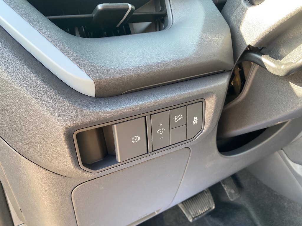 2027 Kia Seltos LX in Amherst, Nova Scotia - 33 - w1024h768px