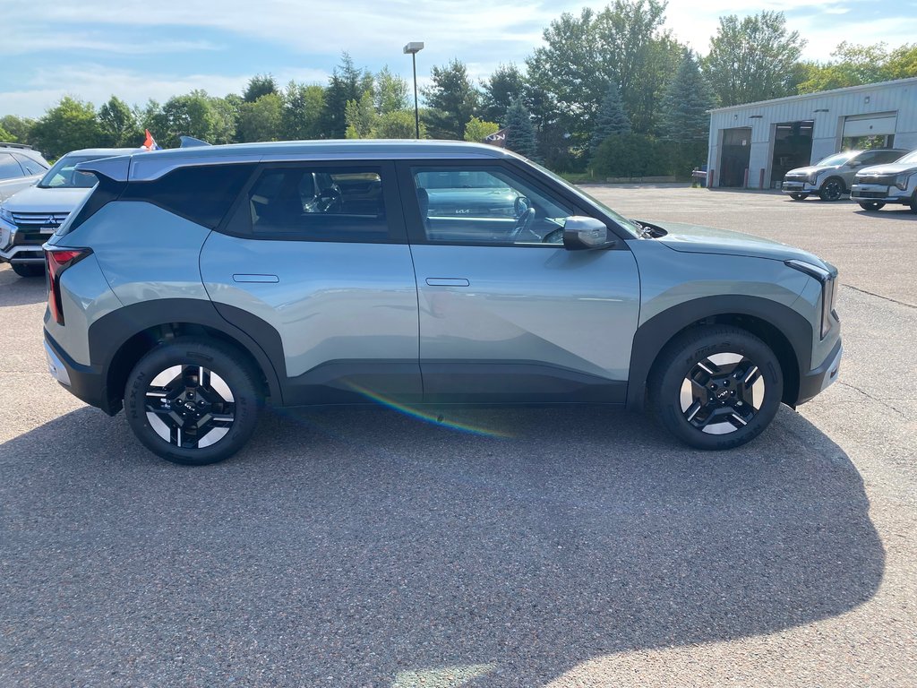 2027 Kia Seltos LX in Amherst, Nova Scotia - 11 - w1024h768px