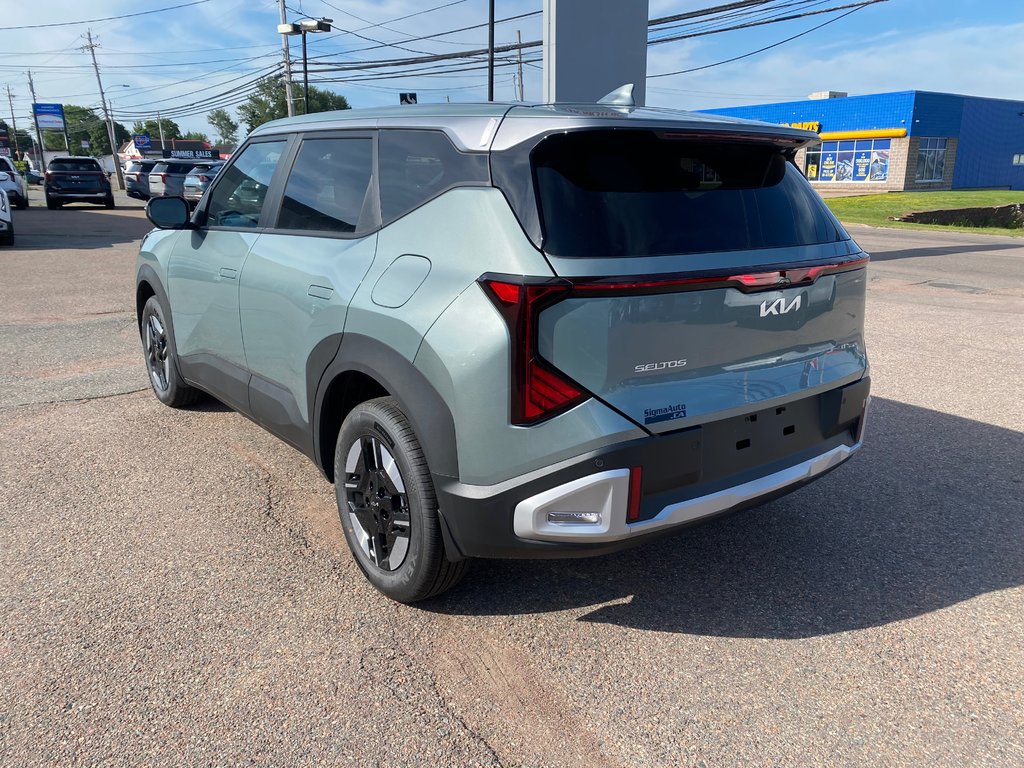 2027 Kia Seltos LX in Amherst, Nova Scotia - 7 - w1024h768px