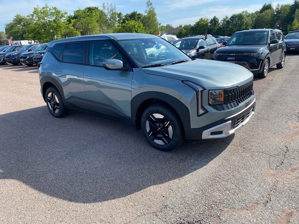 2027 Kia Seltos LX in Amherst, Nova Scotia - 12 - w1024h768px