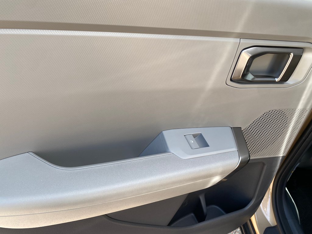 2027 Kia Seltos LX | Cam | USB | HtdSeats | Warranty to 2031 in Amherst, Nova Scotia - 44 - w1024h768px