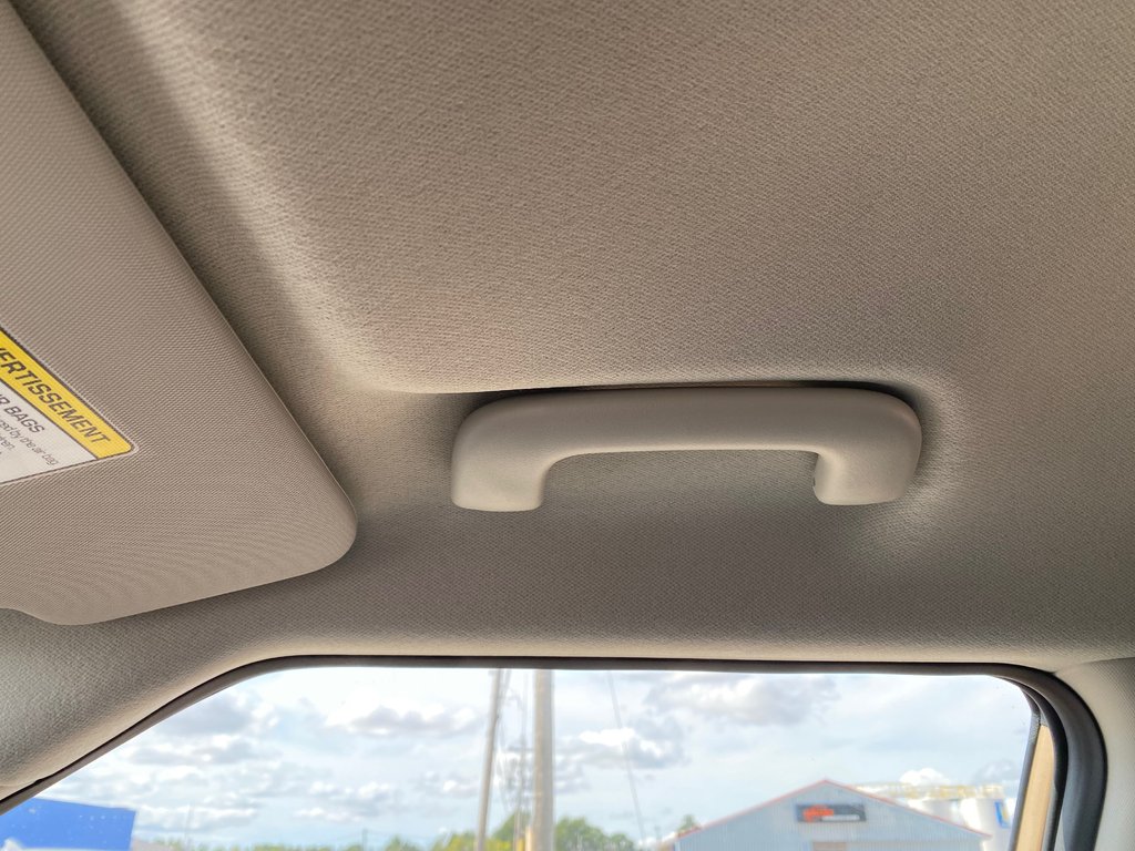 2027 Kia Seltos LX | Cam | USB | HtdSeats | Warranty to 2031 in Amherst, Nova Scotia - 36 - w1024h768px