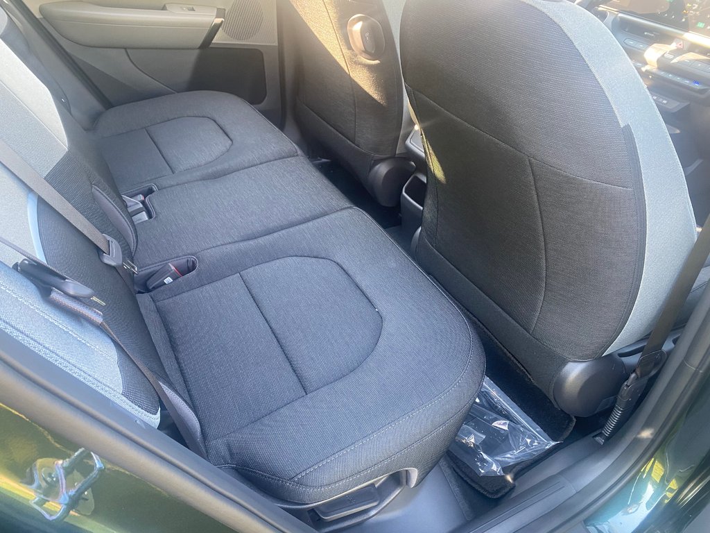 2027 Kia Seltos LX in Amherst, Nova Scotia - 18 - w1024h768px