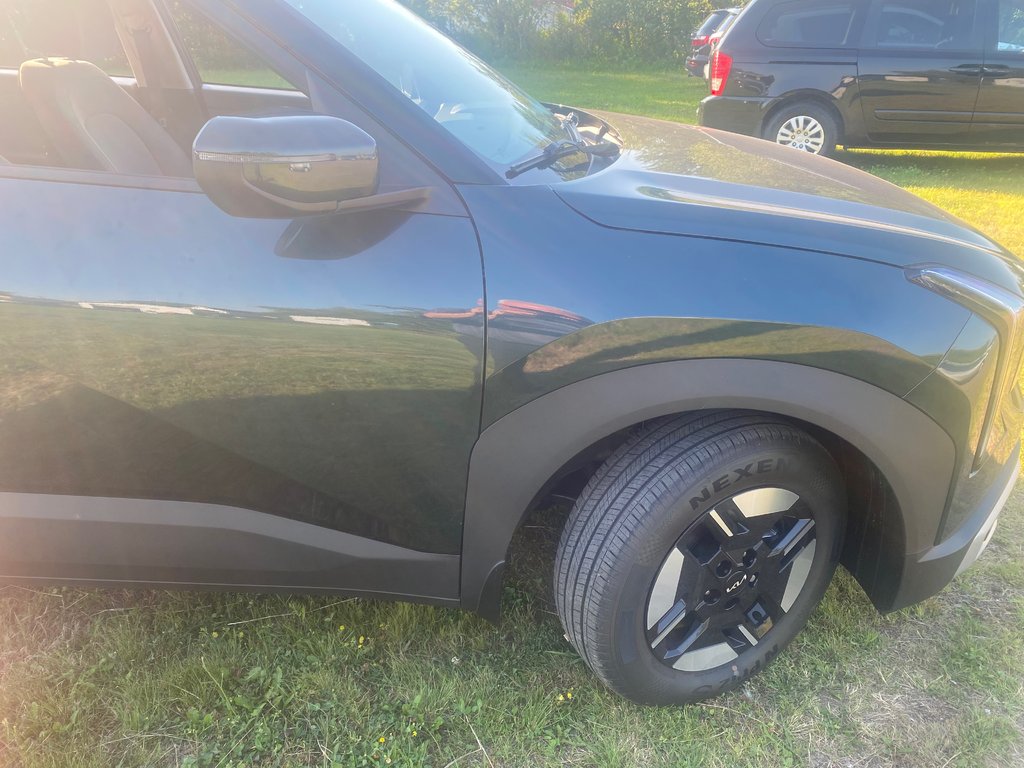 2027 Kia Seltos LX in Amherst, Nova Scotia - 15 - w1024h768px