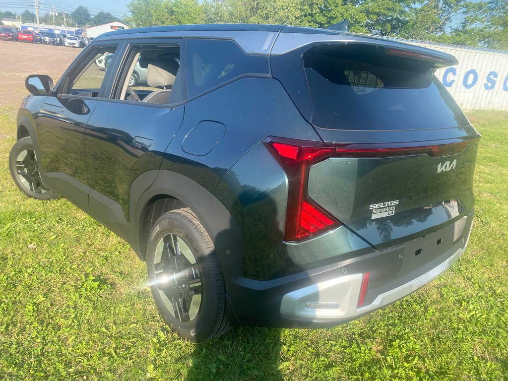 2027 Kia Seltos LX in Amherst, Nova Scotia - 5 - w1024h768px