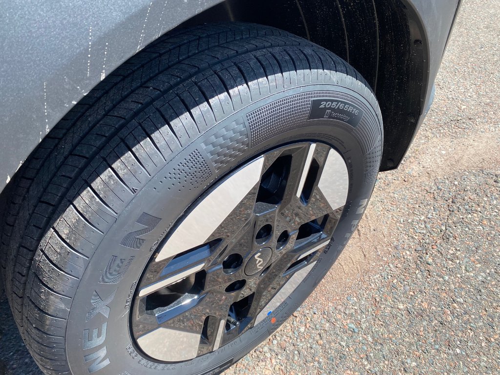 2027 Kia Seltos LX | Cam | USB | HtdSeats | Warranty to 2031 in Amherst, Nova Scotia - 15 - w1024h768px